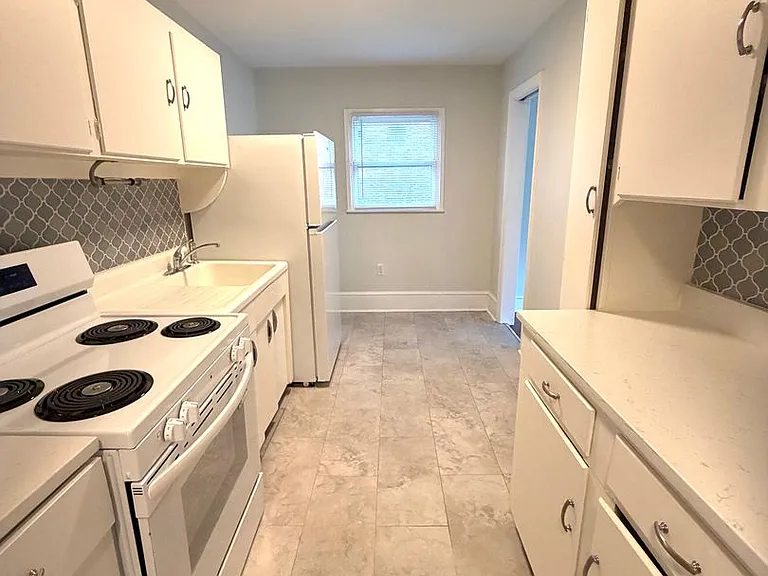 19 Murdock Ave #4 — Photo 9