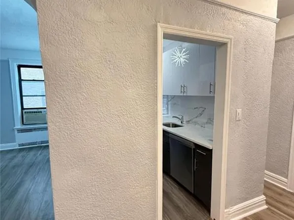 3100 Brighton 3rd Street image 4 of 9