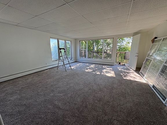 5th image of 1414 E 1st St #3E