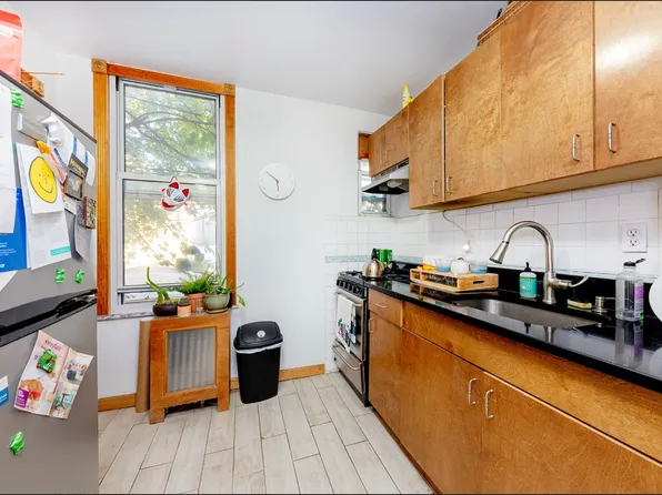 382 Troutman Street image 8 of 9