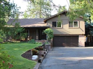1538 Frederick St, Mount Shasta, CA 96067