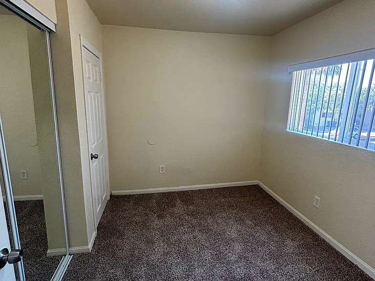 903 E 80th St #3/4 — Photo 7