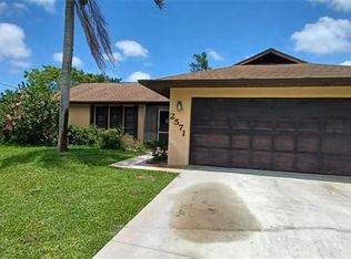 2571 SE Westmoreland Blvd, Port Saint Lucie, FL 34952