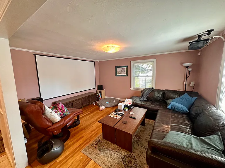 40 Harrington St #2 — Photo 12