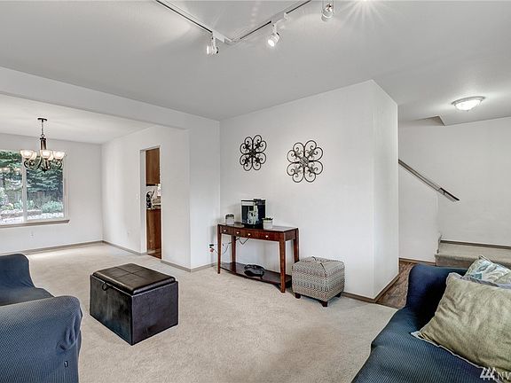 3rd image of 21525 102nd St E