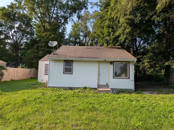 1007 Evans St, Des Moines, IA 50315
