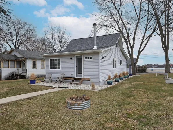 7573 335th AVENUE, Burlington, WI 53105