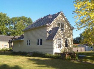 40 2nd Ave S, Kindred, ND 58051