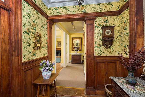 Sold by Stribling | media 1