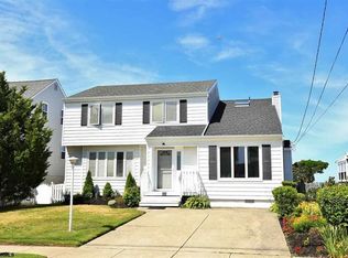 806 W Shore Dr, Brigantine, NJ 08203