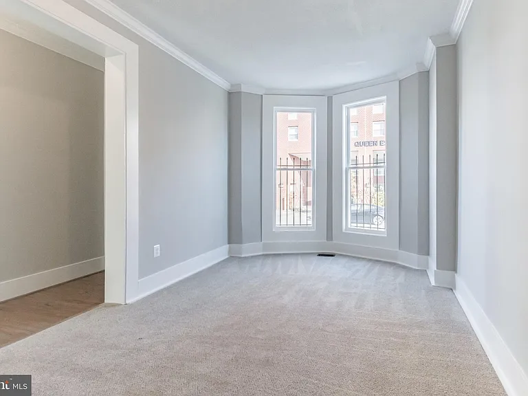 1243 E Lanvale St — Photo 12
