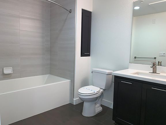5th image of 452 N 10th Ave #514