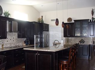 121 S Sean Dr, Chandler, AZ 85224