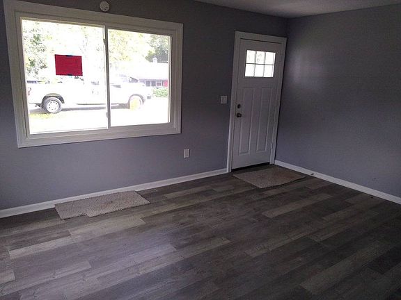 3rd image of 2132 S 37th St