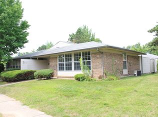 5720 Troy Villa Blvd, Huber Heights, OH 45424