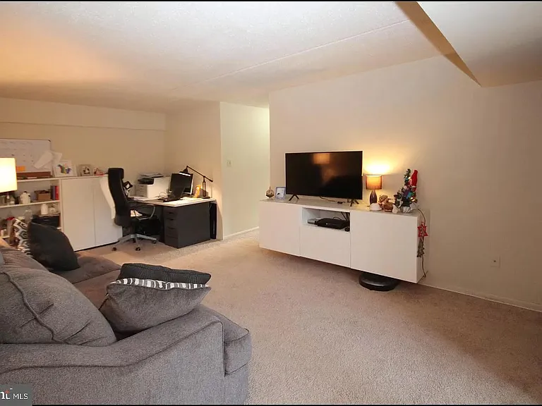 2213 Eagle Rd #2213 — Photo 9