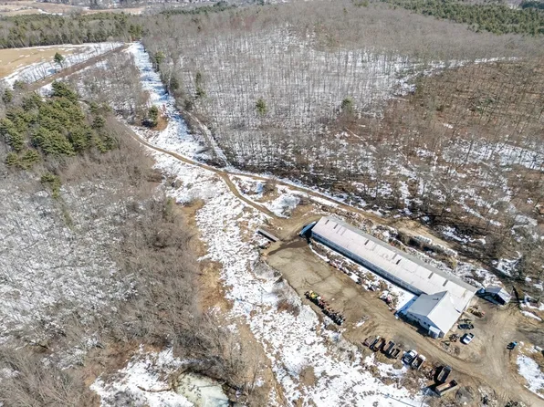 22-25 Macomber Rd, Monson, MA 01057