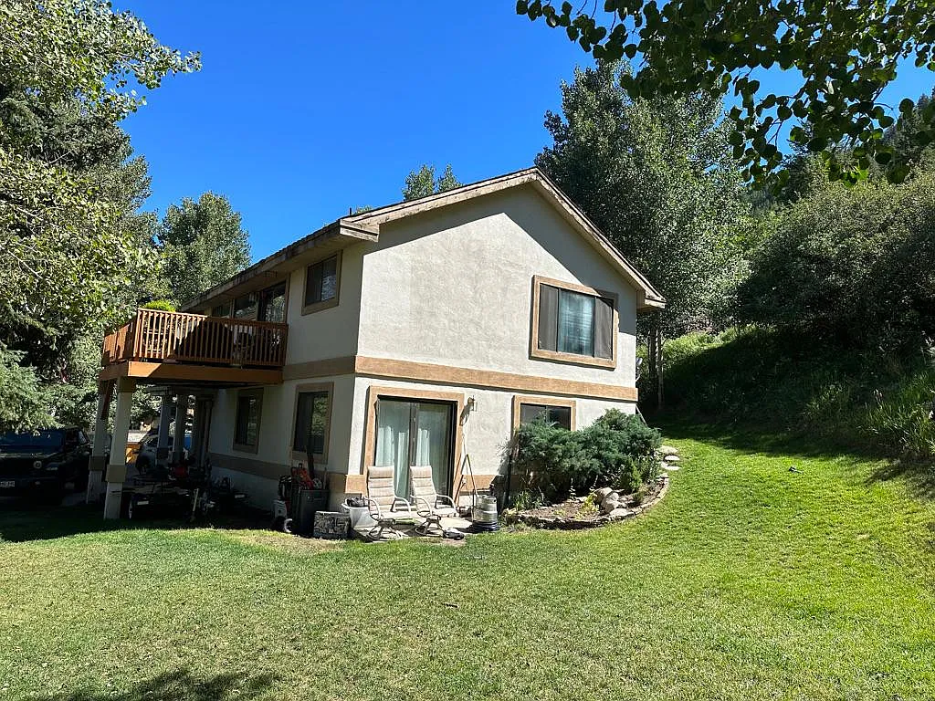 4 bed, 3.5 bath, 2000 sqft, $5,750 — Photo 4