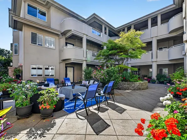 7600 Moffatt Rd #208, Richmond, BC V6Y 3V1