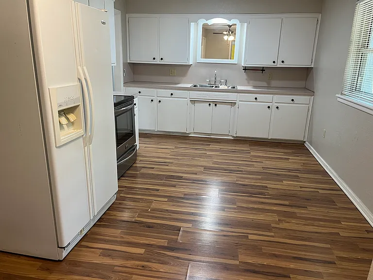 4217 SE Elmhurst Ln — Photo 15