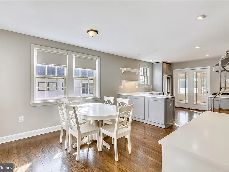 10202 Frederick Ave — Photo 15