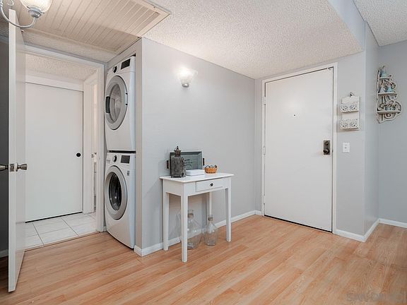 3rd image of 3955 Faircross Pl Unit 47