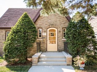 227 William St, Racine, WI 53402