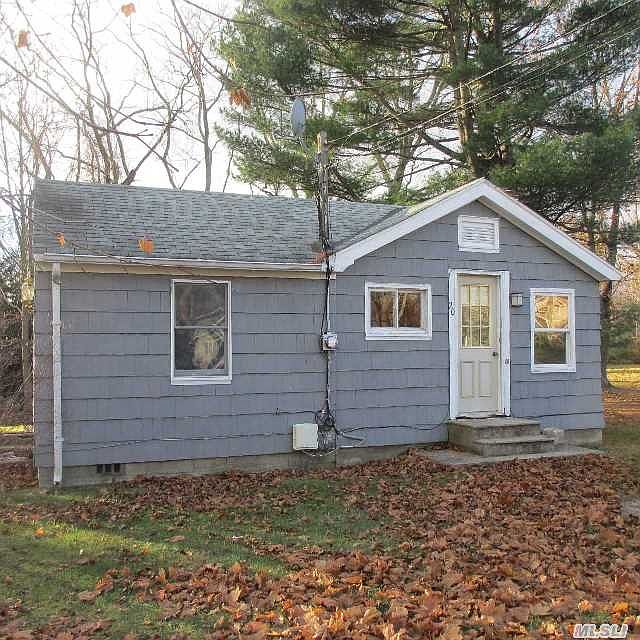 2nd image of 20 Hawkton Pl