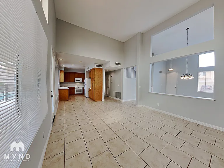 245 Farlin Cir — Photo 11