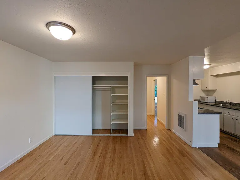 2117 Haste St — Photo 11