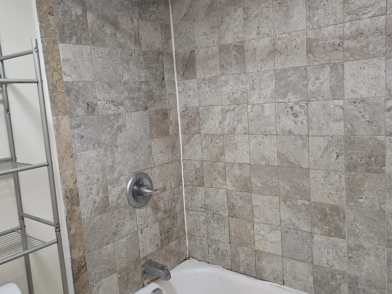 Contemporary Bath
