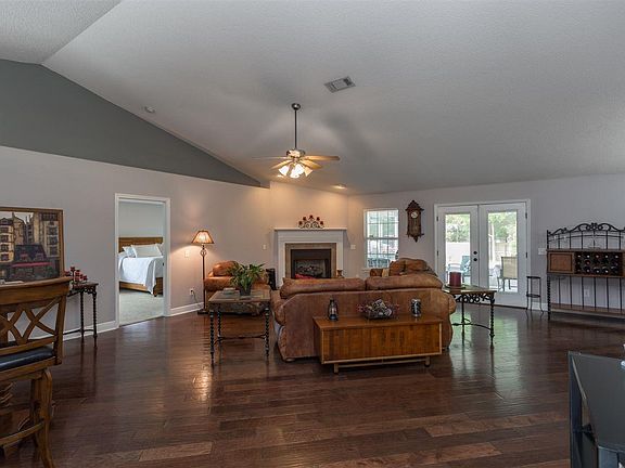 4th image of 5386 Gardenbrook Blvd