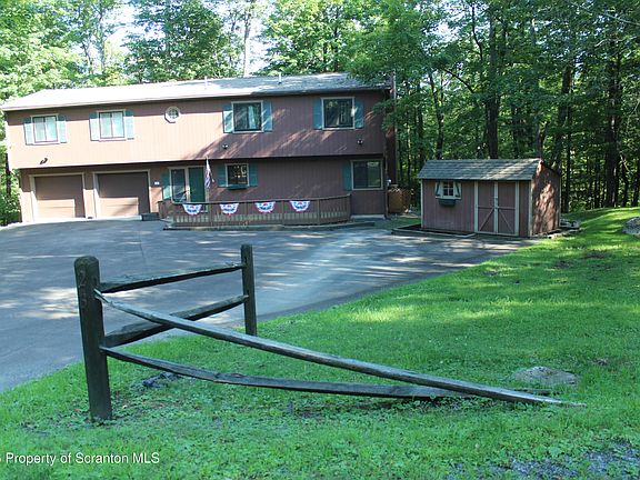 3rd image of 23 Aquarius Ln