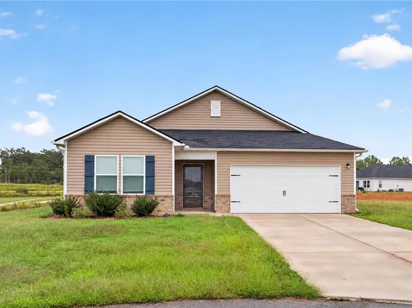 104 Citrus Ln, Walhalla, SC 29691
