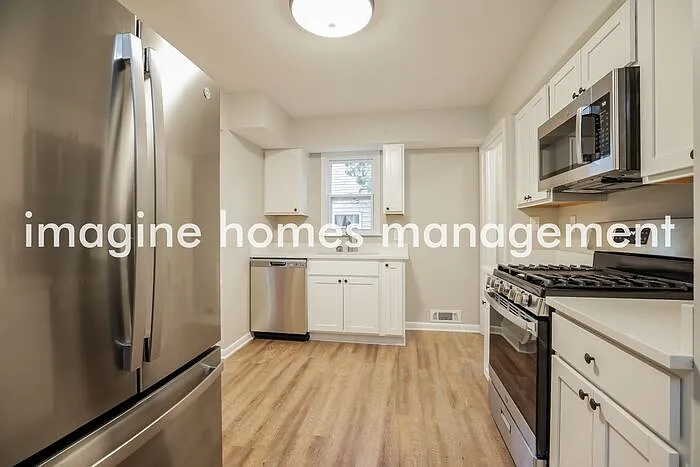 4626 Silverdale Rd — Photo 6