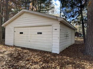 18970 Angling Rd, Atlanta, MI 49709