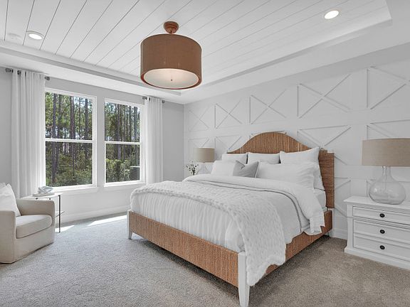 Spacious Owner s Suite