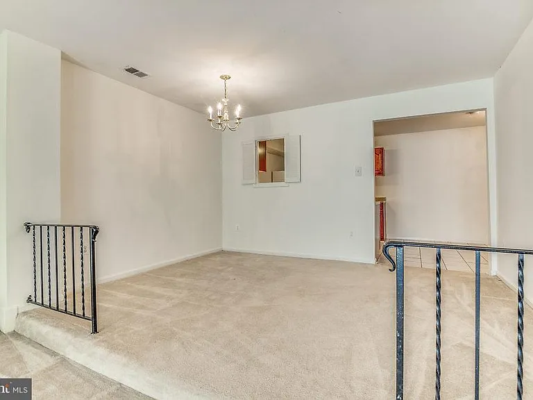 3863 Persimmon Cir — Photo 11