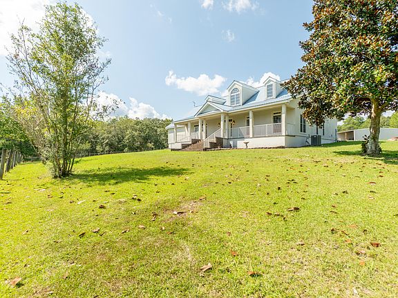 4th image of 1557 Ingle Rd
