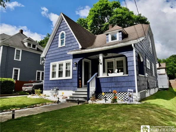 82 Lakin Ave, Jamestown, NY 14701