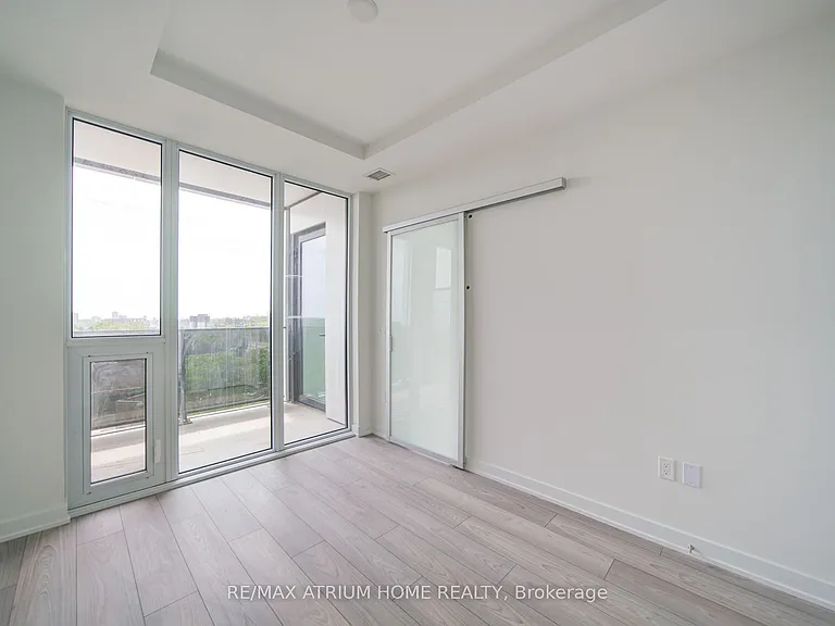 1 Fairview Rd E #621 — Photo 29