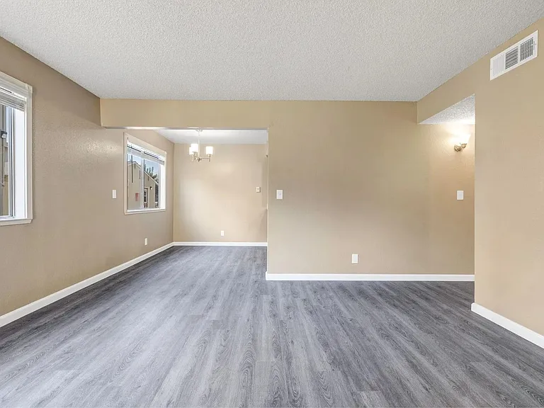 Casa de Paz Apartments — Photo 6