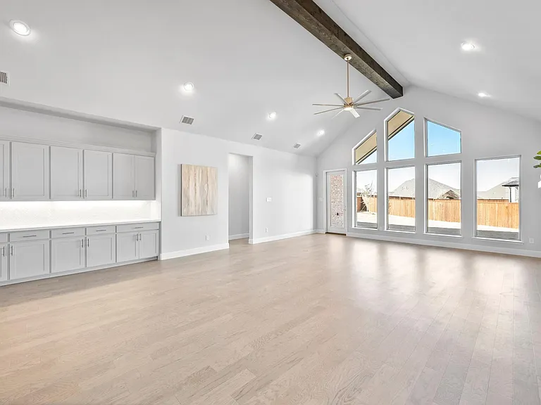 552 Horsetail Way — Photo 13