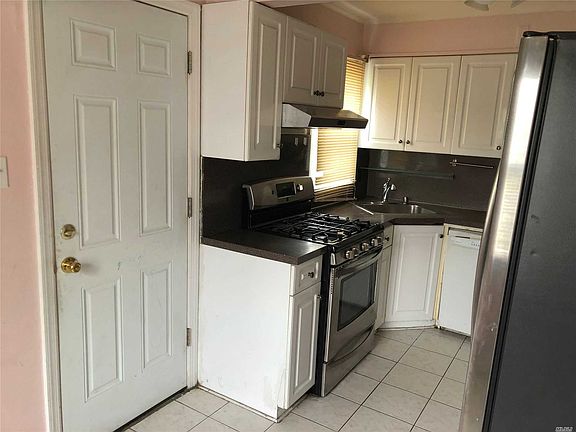 5th image of 27011 79th Ave