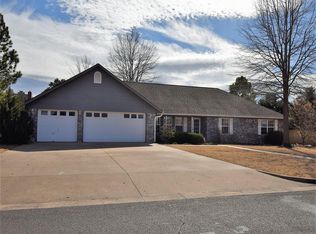 110 Eubanks, Tahlequah, OK 74464