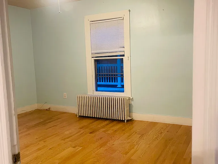 506 Park Ave #2 — Photo 5