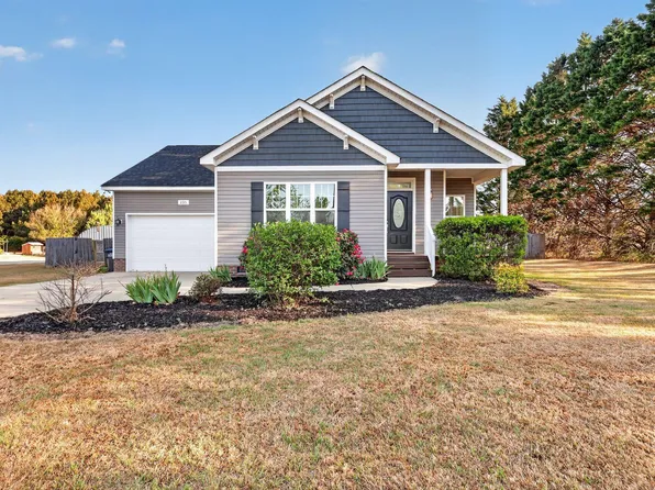 233 Old Coats Rd, Lillington, NC 27546