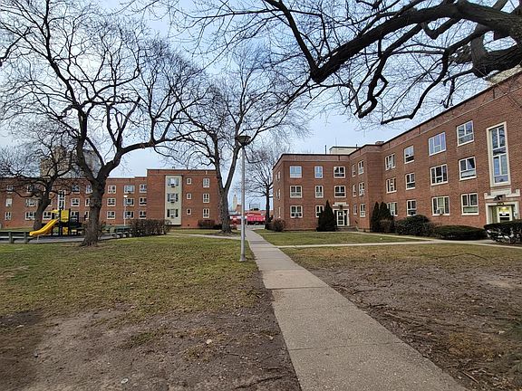 5th image of 6419B 186th Ln #3