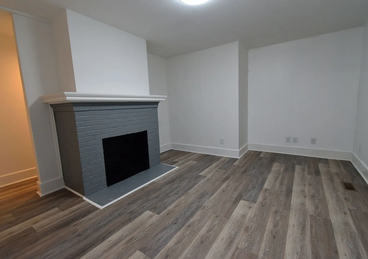 1606 Hammond Street — Photo 3