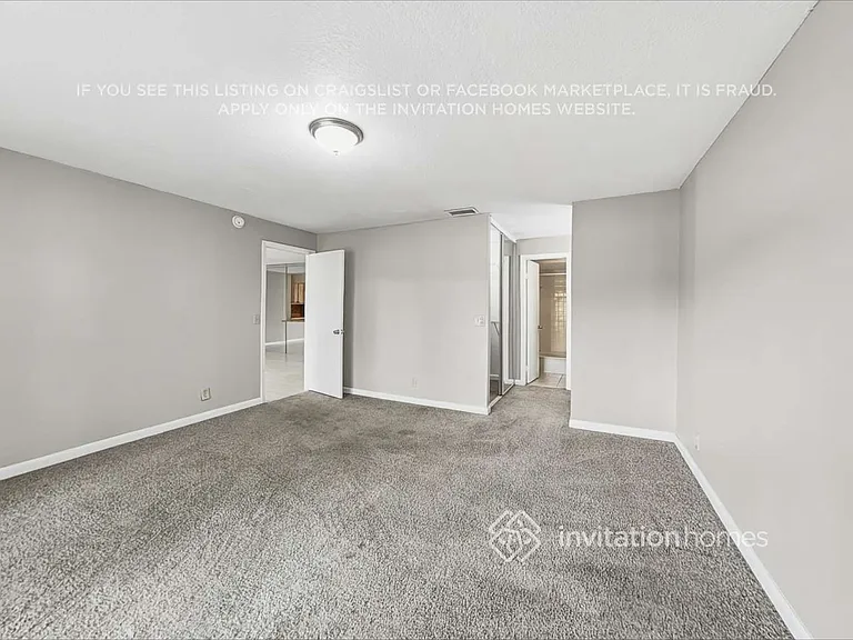 381 Wildwood Ln E — Photo 12